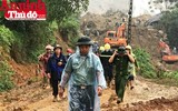 Đoàn công tác Báo ANTĐ chia sẻ với bà con trong vụ vùi lấp đất đá ở Tân Lạc, Hòa Bình