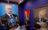 Triển lãm tranh... lạ: Siêu Putin!