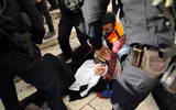 Lính Israel mạnh tay trấn áp người biểu tình Palestine (2)
