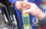 [ẢNH] Toàn cảnh cuộc thực nghiệm đổ xăng giữa Petrolimex và lái xe ôtô khiếu nại