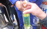 [ẢNH] Toàn cảnh cuộc thực nghiệm đổ xăng giữa Petrolimex và lái xe ôtô khiếu nại