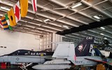 Ngắm tàu sân bay USS Carl Vinson đang ghé thăm Việt Nam Đà Nẵng