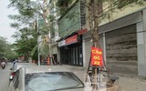 Đỗ ô tô kiểu... hồn nhiên dưới thông báo cấm đỗ, thì sao?...