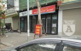 Đỗ ô tô kiểu... hồn nhiên dưới thông báo cấm đỗ, thì sao?...