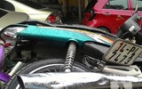 Ảnh hiện trường tan nát vụ xe máy bị ô tô bán tải kéo lê hàng trăm mét