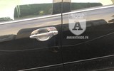 [ẢNH] Cận cảnh chiếc xe Camry bị cào xước toàn bộ, sau mâu thuẫn giao thông nhỏ