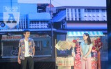Xem vở kịch 