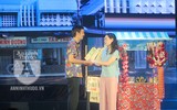 Xem vở kịch 
