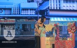 Xem vở kịch 