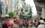 [ẢNH] Toàn cảnh vụ cháy hãi hùng chỉ vì... đốt vàng mã ngày mồng 1