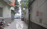 Đổ xăng, phóng hỏa để trả thù ở phố Mai Anh Tuấn: Chủ nhà may mắn thoát nạn thế nào?