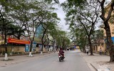 [ẢNH] Hà Nội lạ và đẹp trong ngày mồng 1 Tết