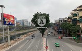 [ẢNH] Hà Nội lạ và đẹp trong ngày mồng 1 Tết