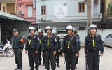 [ẢNH] Sát cánh cùng Cảnh sát Cơ động trong buổi tuần tra xử lý vi phạm về mũ bảo hiểm