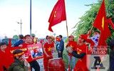 [ẢNH] Toàn cảnh xúc động đón mừng những người hùng của bóng đá Việt Nam
