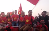 [ẢNH] Toàn cảnh xúc động đón mừng những người hùng của bóng đá Việt Nam