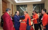 [ẢNH] Toàn cảnh xúc động đón mừng những người hùng của bóng đá Việt Nam