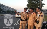 [ẢNH] Toàn cảnh xúc động đón mừng những người hùng của bóng đá Việt Nam