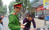 [ẢNH] Tận mắt chứng kiến 'bí quyết' giữ gìn an ninh trật tự của CAQ Hai Bà Trưng