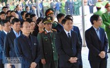 [ẢNH] Những khoảnh khắc nghẹn ngào tại lễ tang 3 liệt sĩ hy sinh tại Đồng Tâm