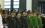 [ẢNH] Những khoảnh khắc nghẹn ngào tại lễ tang 3 liệt sĩ hy sinh tại Đồng Tâm