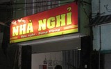 [ẢNH] Toàn cảnh vụ tống tiền người ''mây mưa'' ở nhà nghỉ với clip quay lén bằng camera mini