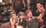 Ngô Kiến Huy làm MV mới với tạo hình già nua