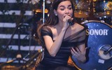 Kim Lý âm thầm xem Hồ Ngọc Hà biểu diễn ở Hà Nội