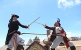 Dạo chơi xứ cổ tích Sun World Ba Na Hills với những chàng lính ngự lâm