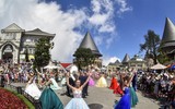 Dạo chơi xứ cổ tích Sun World Ba Na Hills với những chàng lính ngự lâm