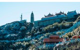 Hàng chục nghìn du khách thập phương dự Hội xuân mở Cổng trời Fansipan