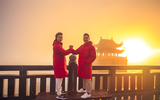 Ngả mũ trước những màn biểu diễn độc lạ của Quốc Cơ, Quốc Nghiệp trên đỉnh Fansipan