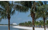 Phía sau kỳ tích hồ trải cát lớn nhất Việt Nam