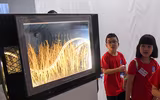 Con người ở đâu trong 