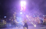Màn múa lửa trong đêm 30/6 khiến khán giả Lễ hội carnival đường phố– DIFF 2019 vô cùng thích thú