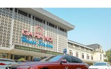 Diễu phố Hà Nội, dàn xe VinFast Lux thu hút mọi ánh nhìn