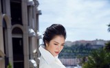 Lý Nhã Kỳ khoe dáng trong phong cách thời trang 