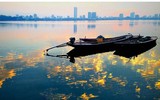Sắc màu hồ Tây