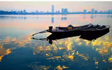 Sắc màu hồ Tây