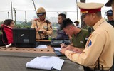 Công an Hà Nội tập trung xử lý lái xe vi phạm về nồng độ cồn, ma túy