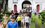 Văn Miếu - Quốc Tử Giám những ngày sĩ tử cầu may