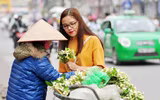 Hoa bưởi xuống phố