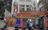 Hà Nội rợp sắc đỏ mừng ngày thống nhất đất nước
