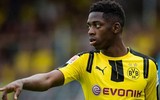 Những ngôi sao từ đá cuội biến thành ngọc quý khi khoác áo Dortmund