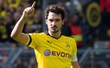 Những ngôi sao từ đá cuội biến thành ngọc quý khi khoác áo Dortmund