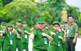 Học làm chiến sĩ Công an