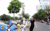 Hà Nội: Nắng nóng, rác thải sinh hoạt đổ đống bốc mùi trên đường Vũ Tông Phan 