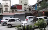 Cận cảnh các sân chơi trẻ em bị người lớn 