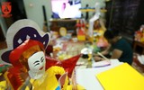 Tiến sĩ giấy - Đồ chơi Trung thu đang dần bị lãng quên