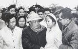 Xem quân dân Hà Nội 